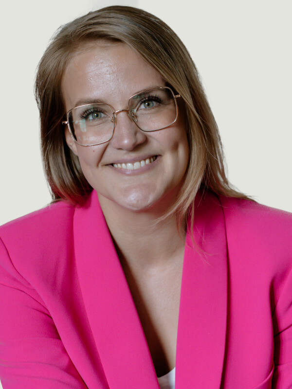 Laura Schnelle, GFK-Trainerin